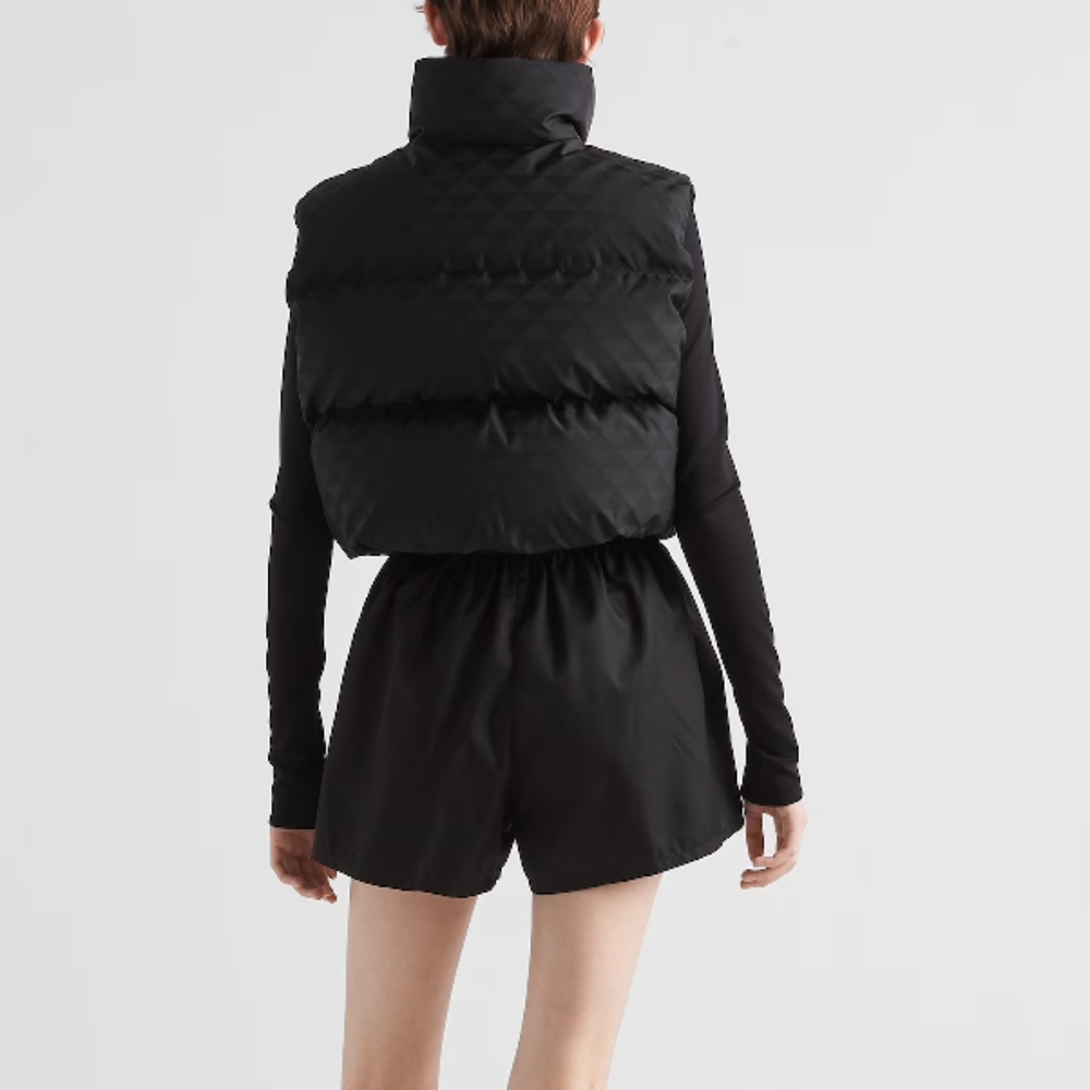 Prada Down Vest 36/S - Picture 8 of 8